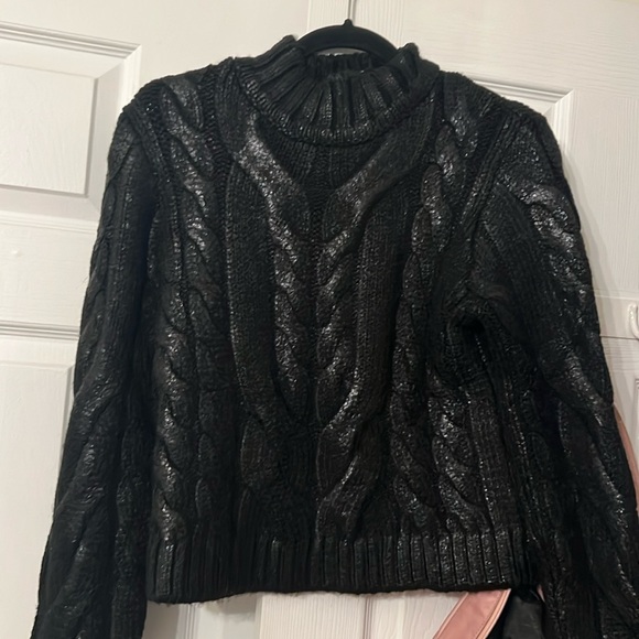 H&M knit metallic sweater - Picture 2 of 5